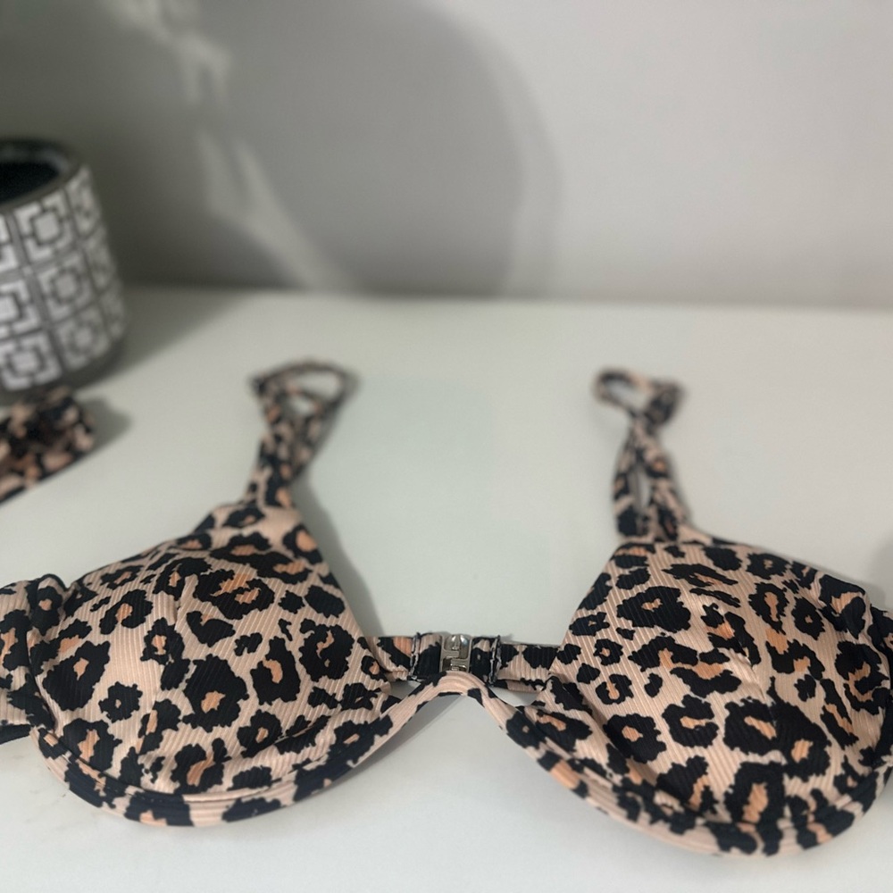 SHEIN Leopard Print Bikini set